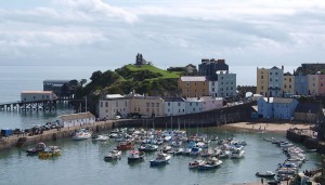 1280px-Tenby_Harbour_South_Wales
